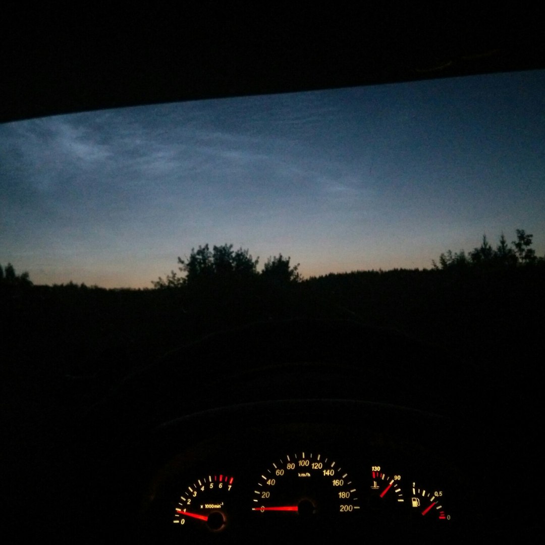 8wH2bqFX24I.jpg